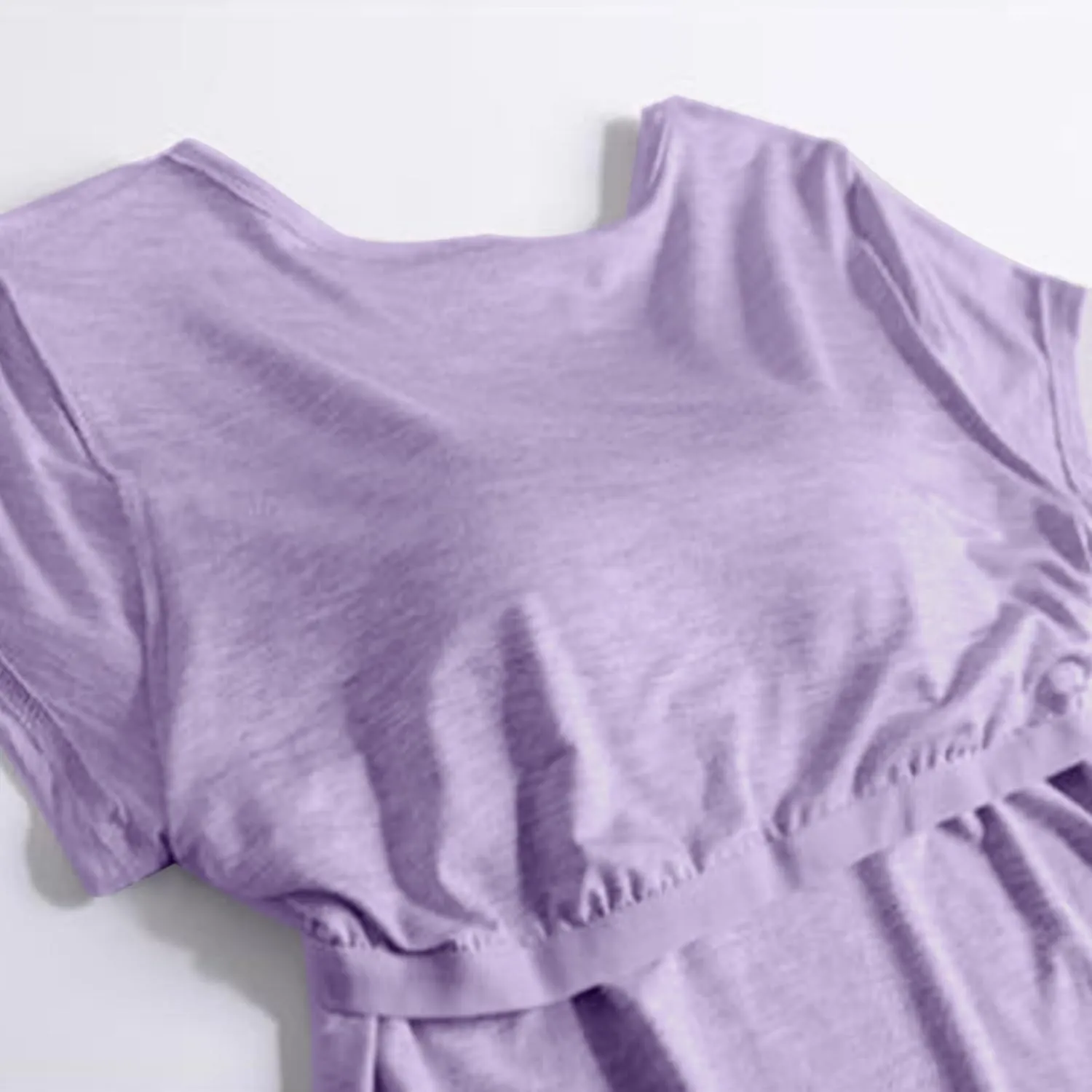 Basic Tees for Women Built in Bra Short Sleeve Crewneck Tops Workout Yoga T Shirts Summer Blouses 2025