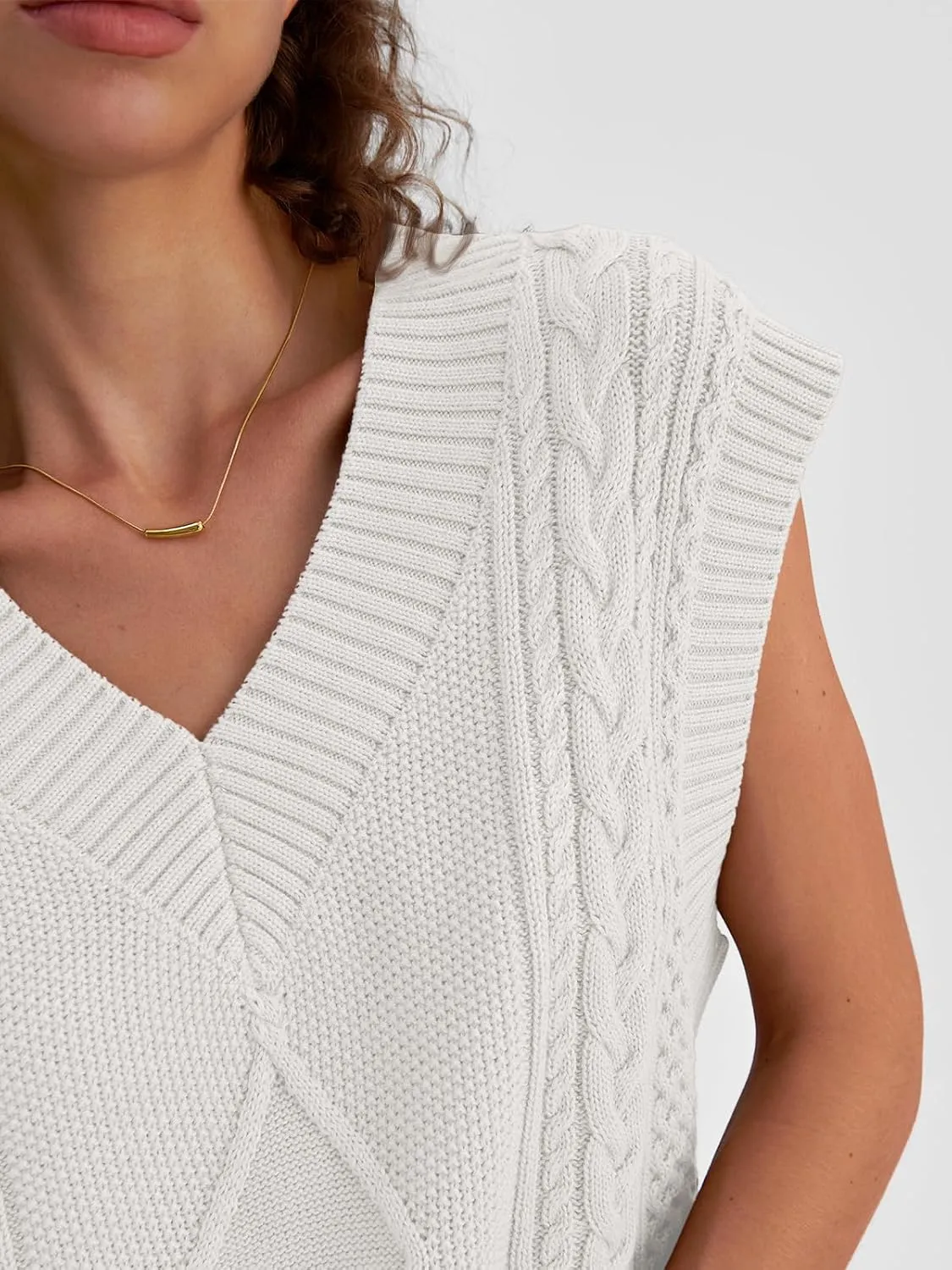LILLUSORY Sweater Vest Women Trendy Cable Knit Cap Sleeve Tops 2025 V Neck Cotton Oversized Business Casual Outfits