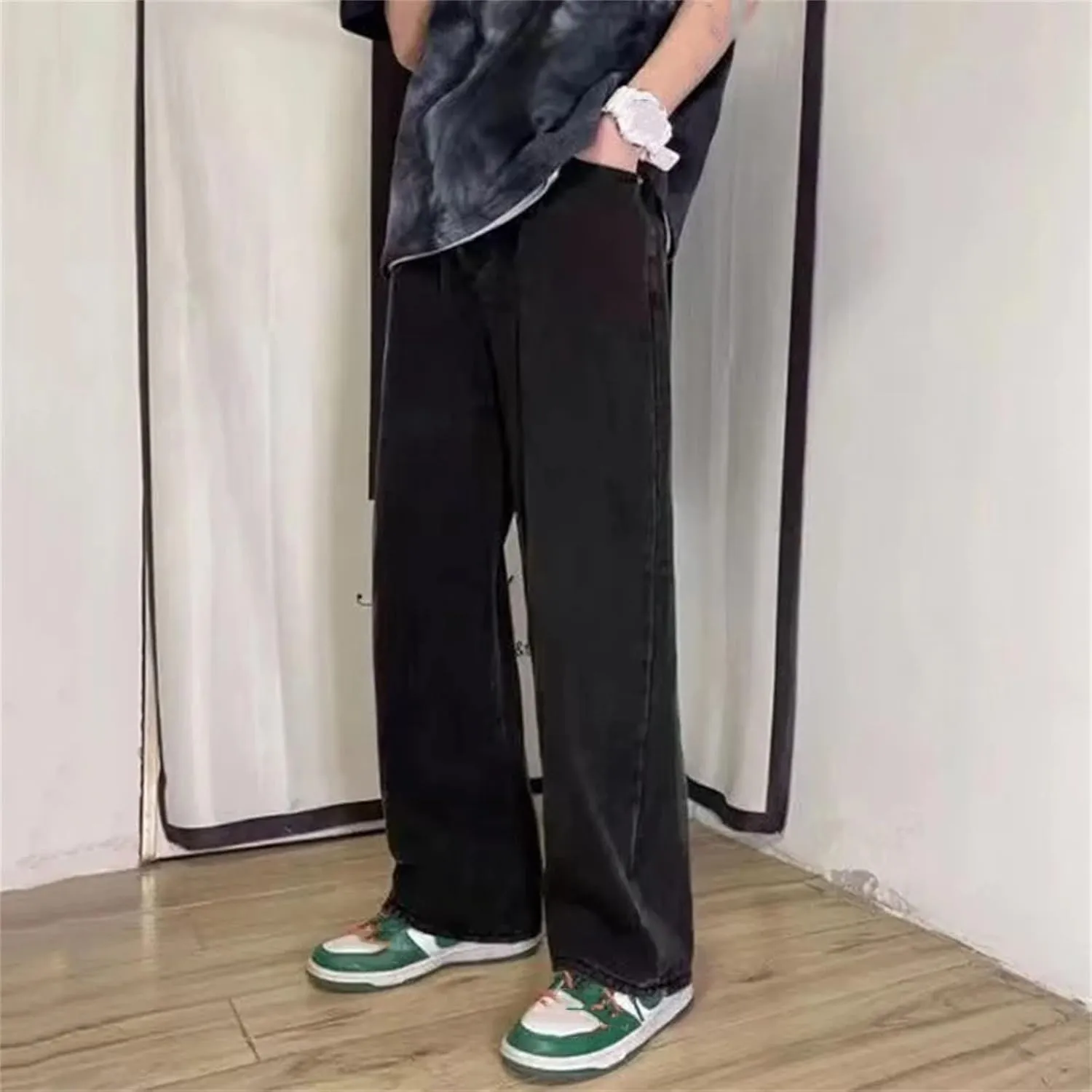 Men's Simple Straight Leg Baggy Jeans Daily Casual Wide Leg Jeans with Pockets