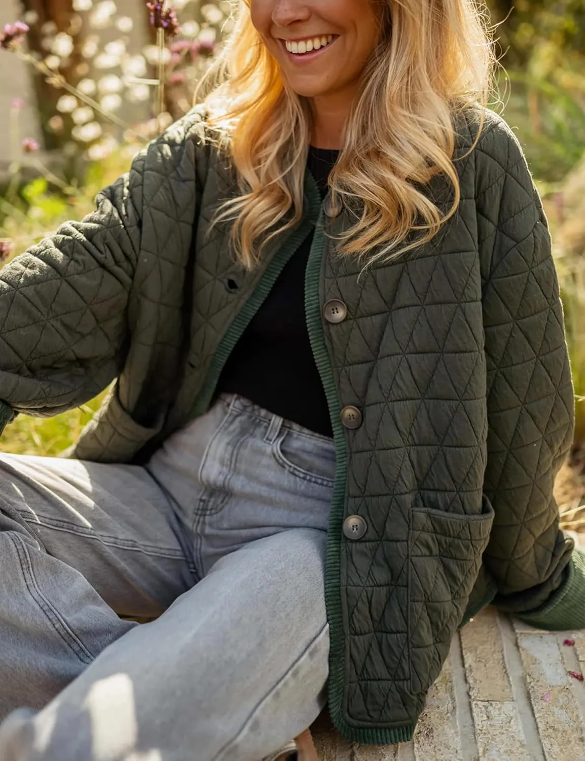Quilted Jackets for Women Lightweight Button Down Long Sleeve Winter Padded Coat Puffer Jacket