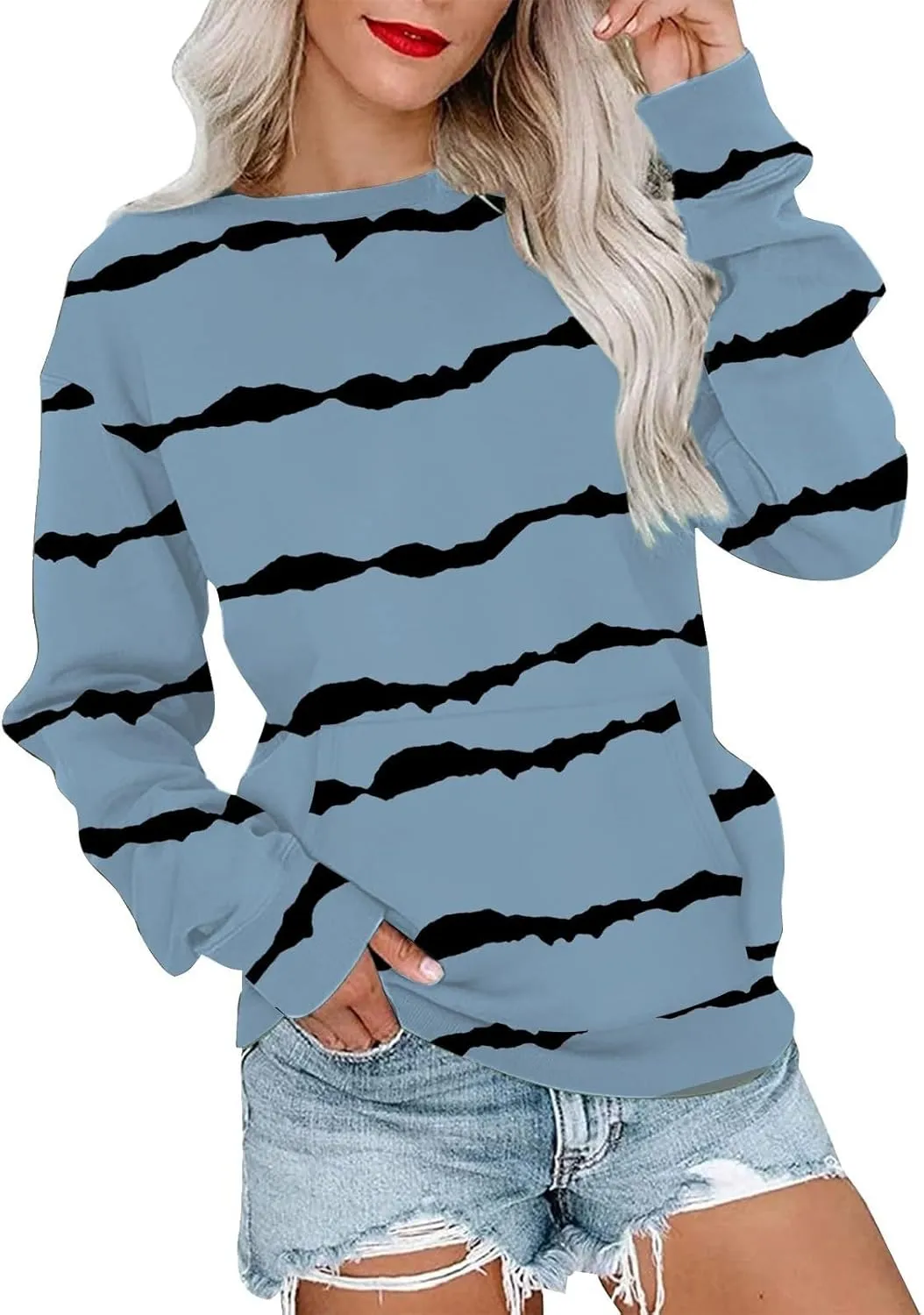 Striped Sweatshirts Women Crewneck Long Sleeve Hoodies Sweatshirt with Kangaroo Pocket Solid Color Pullover Tops