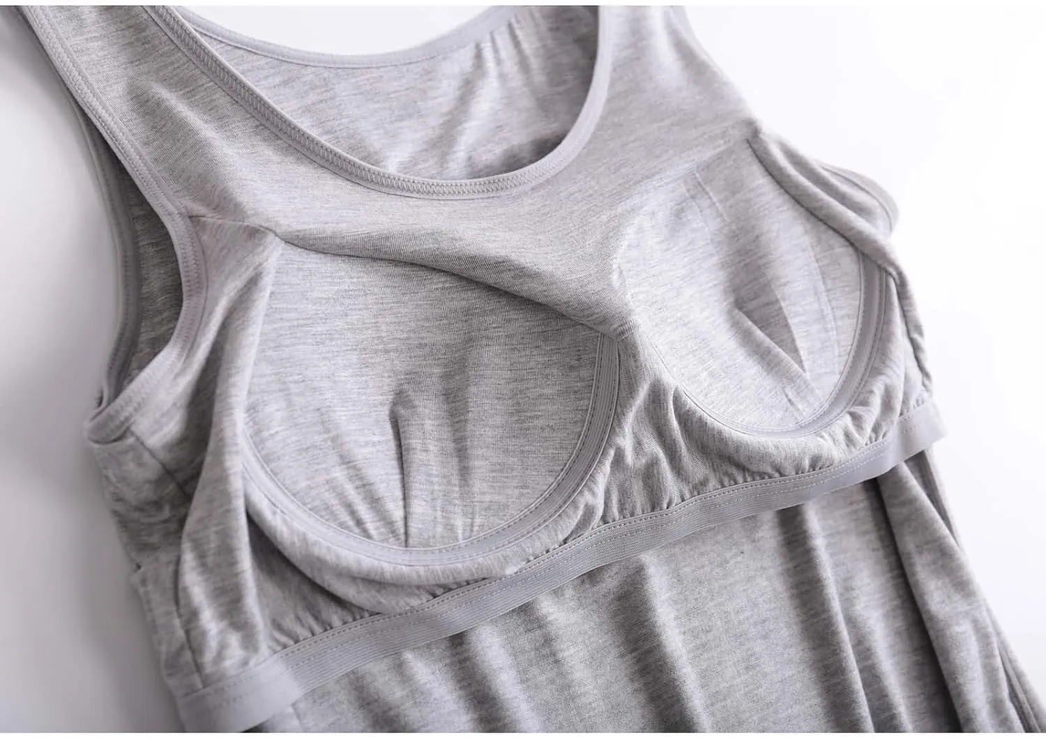 Tank Top with Built in Bra for Women Basic Sleeveless Vest Sports Yoga Workout Tee Summer T Shirts 2025