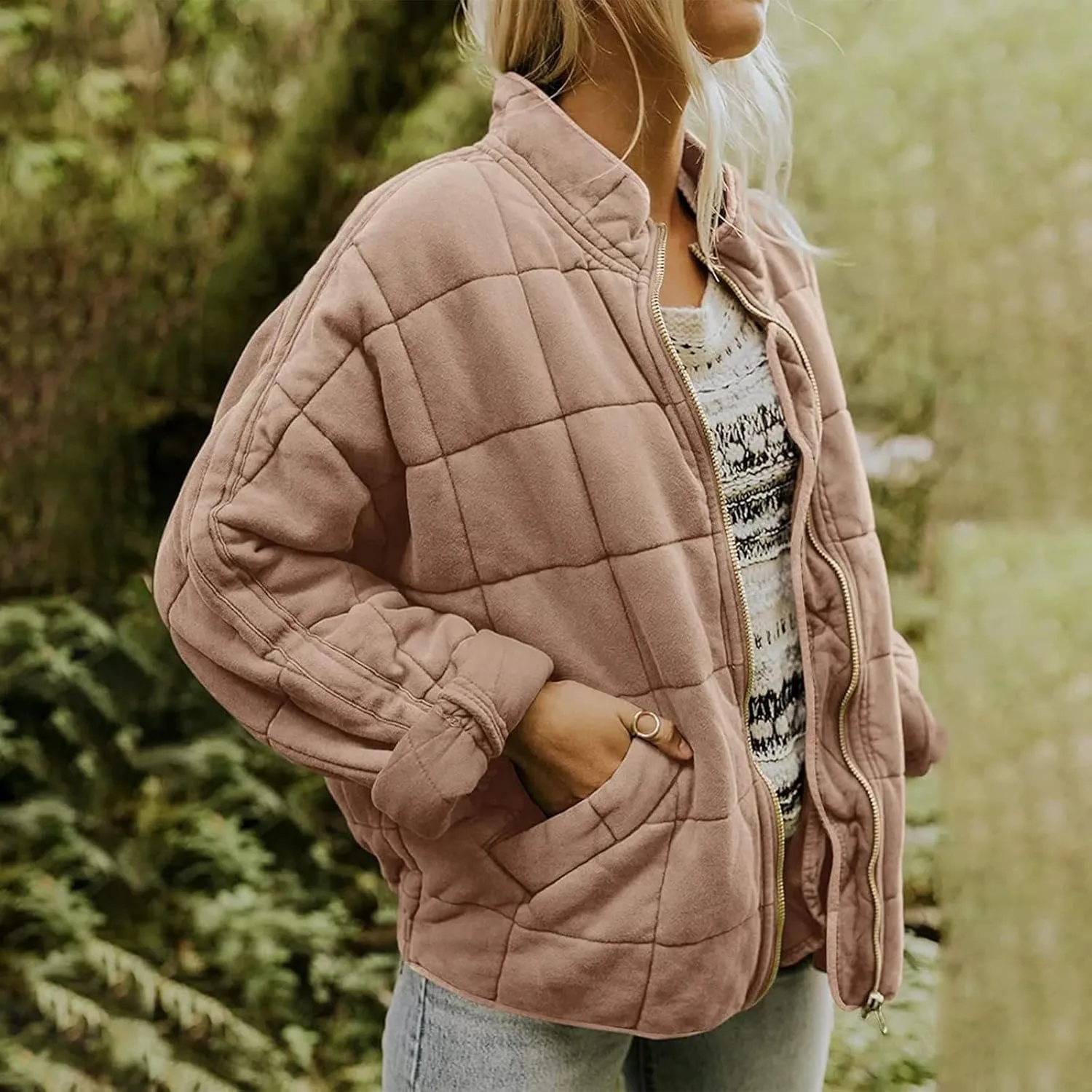 Women's Solid Color Stand Jacket Loose Fit Sherpa Lined Fleece Quilted Jacket Windproof Winter Tweed Coat with Pocket